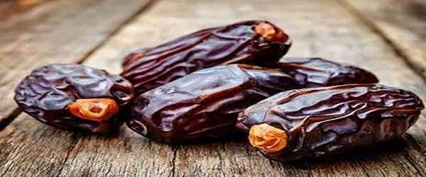 تصویر 1 از فروش خرما پیارم درجه یک + قیمت خرید به صرفه